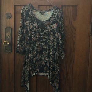 Handkerchief hem print jersey top